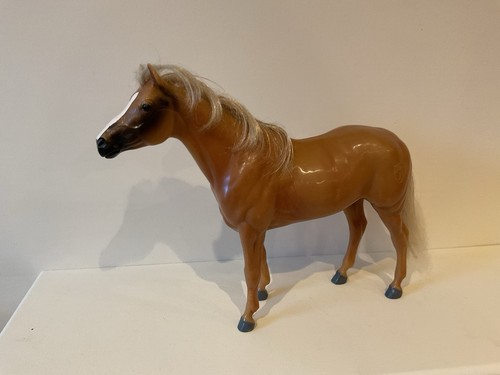 Chad valley pony parade - chad,